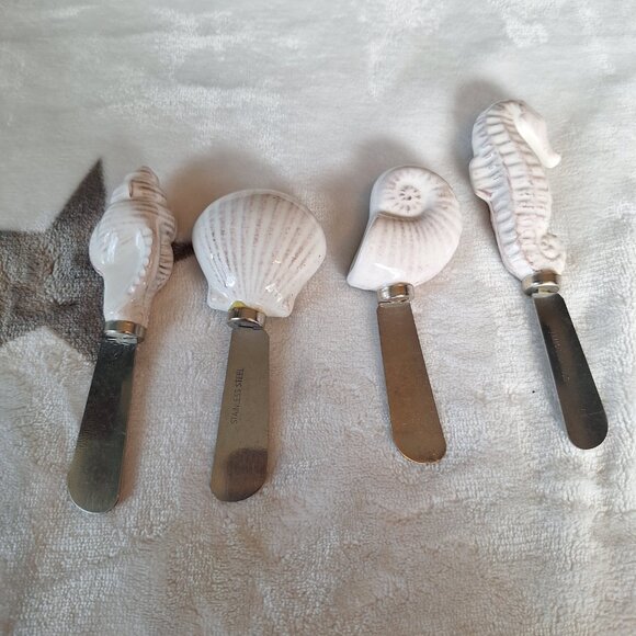 Set of 4 Nautical Coastal Shells Jam Spreader Butter Knife Cheese Charcuterie - Picture 4 of 7